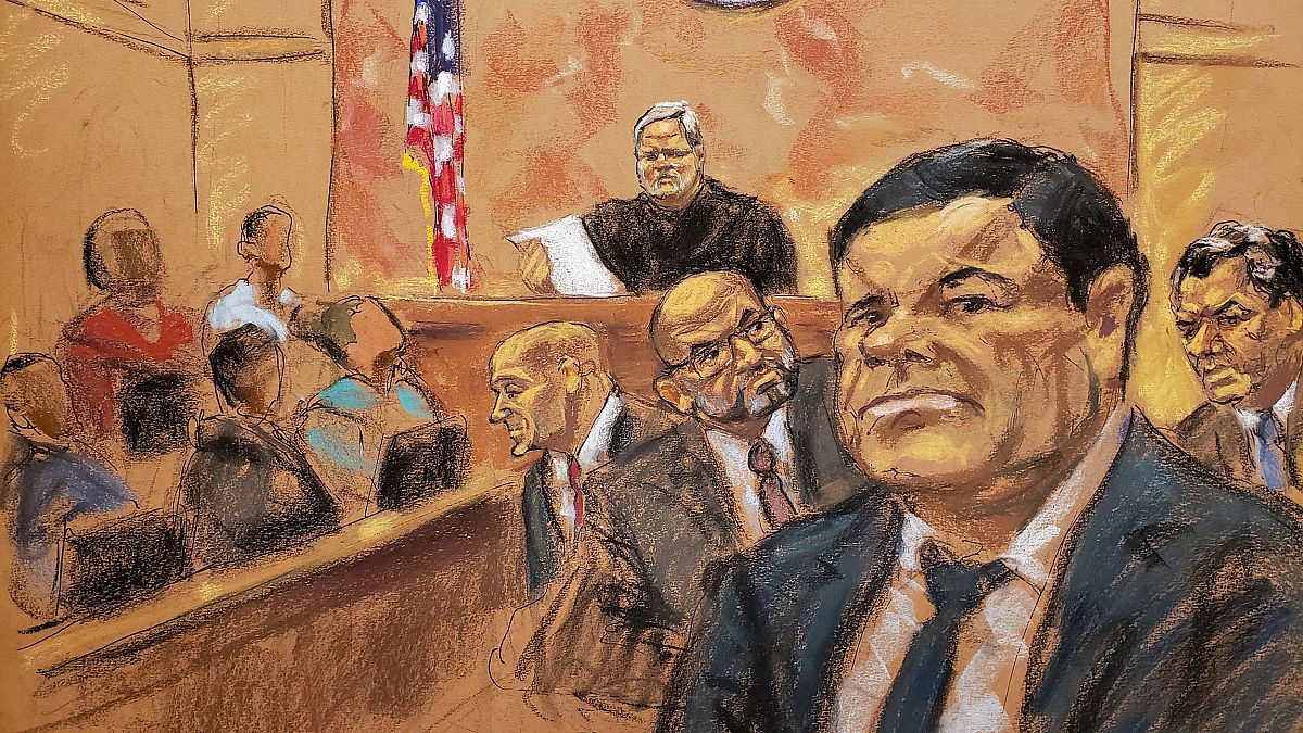 Image: The accused Mexican drug lord Joaquin "El Chapo" Guzman in Brooklyn 