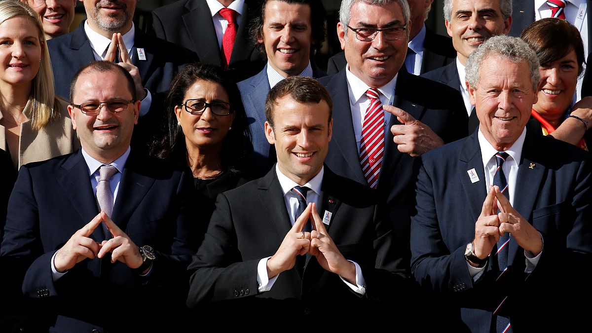 Emmanuel Macron defiende la candidatura de París 2024