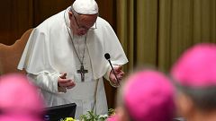 Image: Pope Francis prays on Thursday