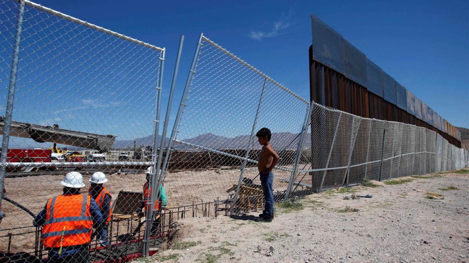 What's happened to Trump's Mexican border wall?