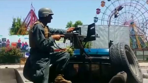 Daesh ataca TV afegã Daesh ataca TV afegã