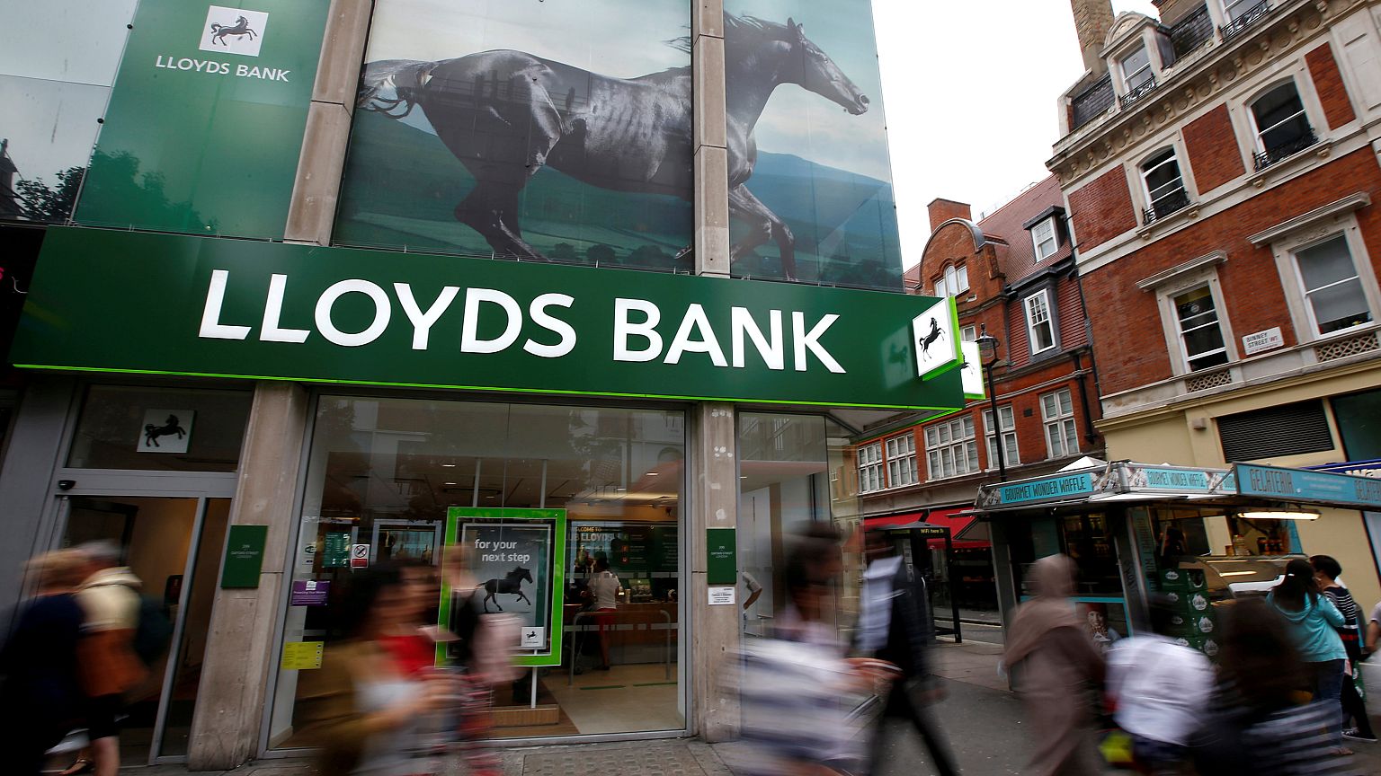 Londres culmina la privatización de Lloyds con 1.000 millones de euros de beneficios