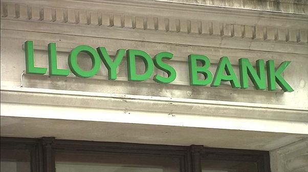 İngiliz hükümeti Lloyds Banking'deki son hissesini de sattı İngiliz hükümeti Lloyds Banking'deki son hissesini de sattı