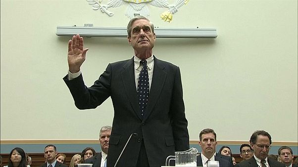 Дело о "вмешательстве России" в выборы президента США доверили экс-главе ФБР Дело о "вмешательстве России" в выборы президента США доверили экс-главе ФБР