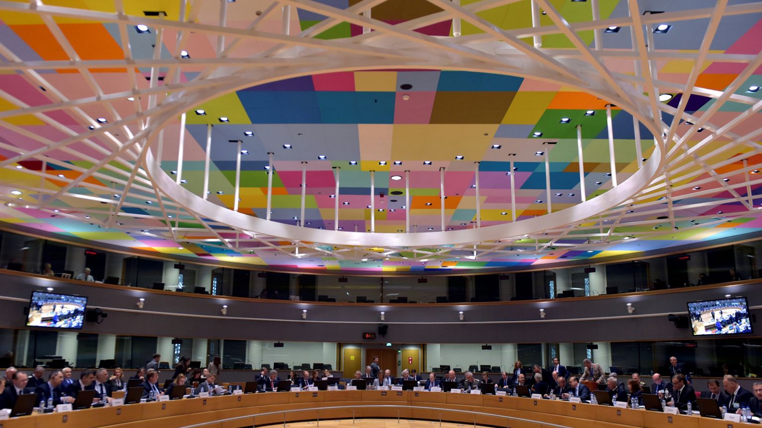 Difesa europea: aumentare la spesa comune per la NATO