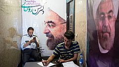 الايرانيون الى صناديق الاقتراع لانتخاب رئيسهم الجديد