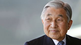 Japan: Emperor Akihito 'abdication bill' backed by cabinet