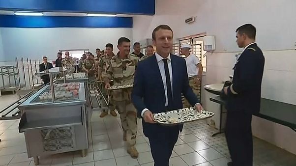 Macron confirme l'engagement français au Mali Macron confirme l'engagement français au Mali