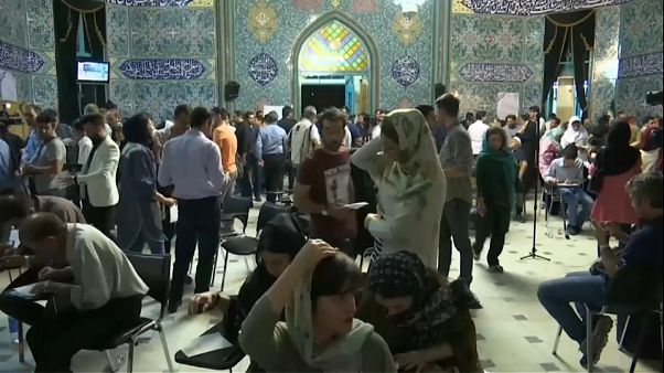 Présidentielle en Iran : Rohani devance Raissi Présidentielle en Iran : Rohani devance Raissi