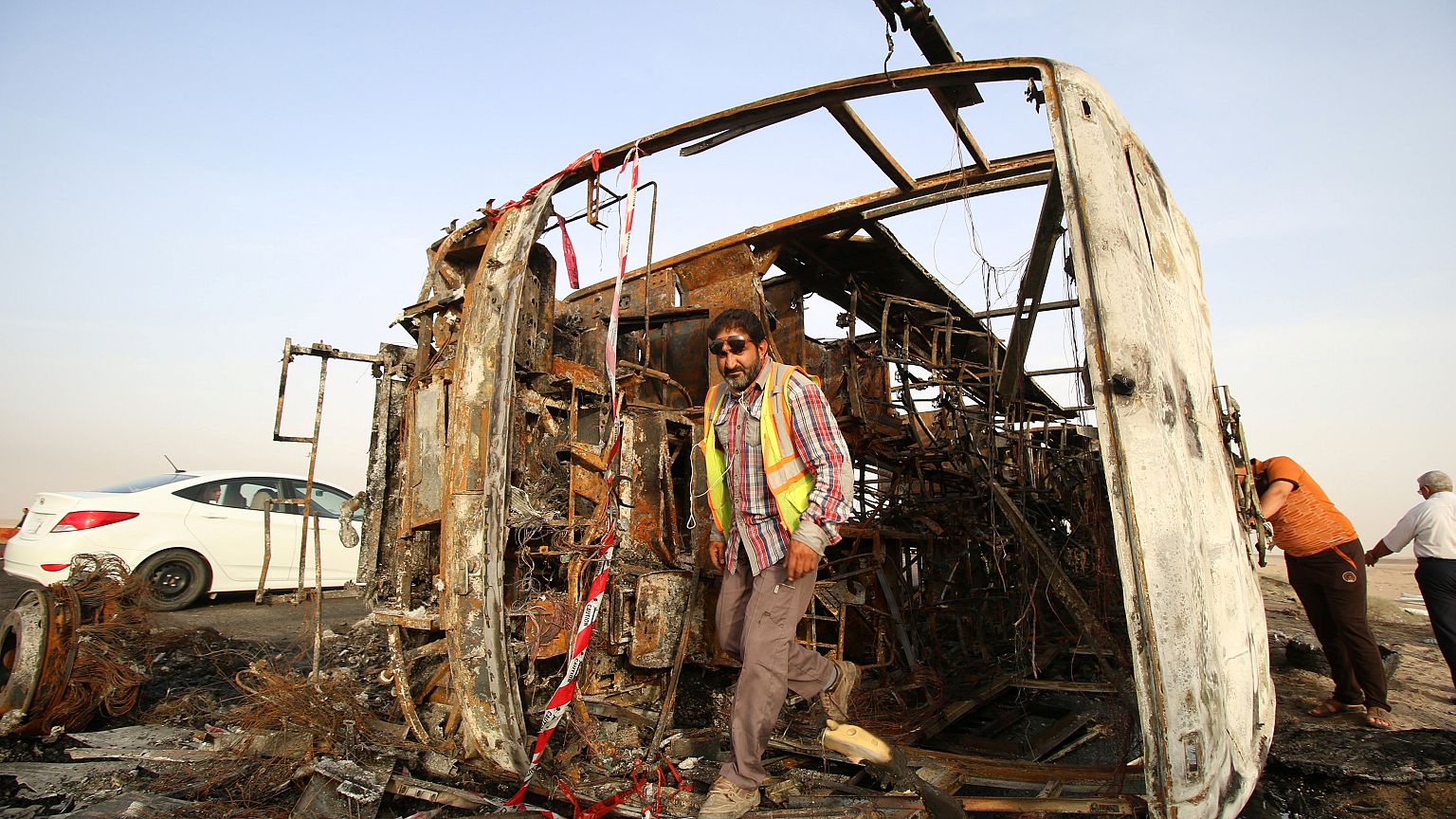 مقتل اكثر من 35 شخصا في تفجيرات انتحارية تبناها تنظيم داعش