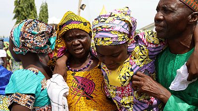 صحنه های احساسی پیوستن ۸۲ دختر نیجریه ای آزاد شده از اسارت بوکوحرام