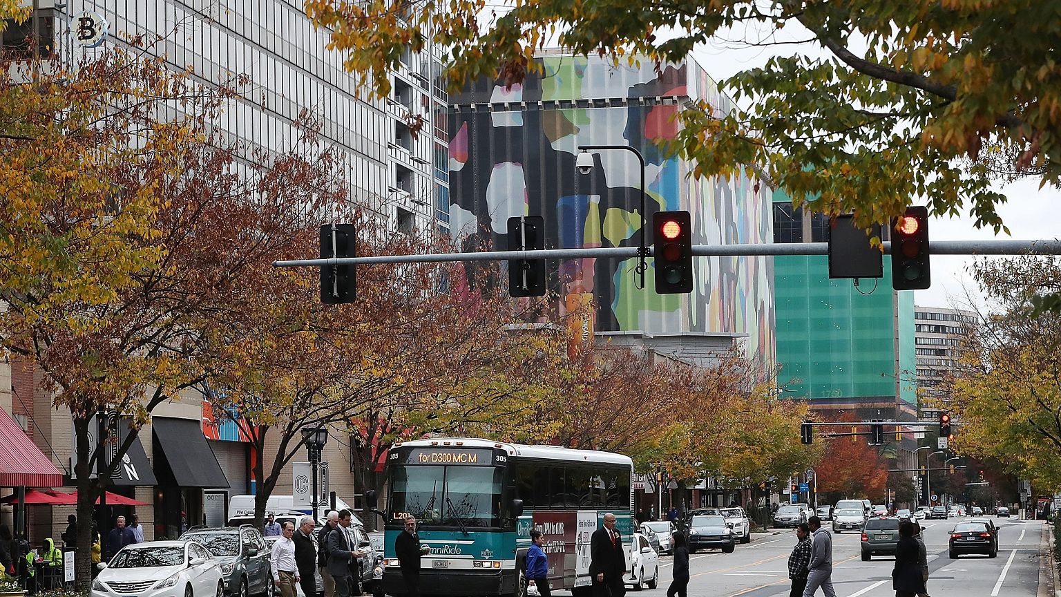 In Virginia, Amazon faces some New York-style pushback