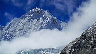 Três mortos no Evereste