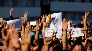 وفد حكومي مغربي يزور الحسيمة بعد مظاهرات تندد بـ "التهميش"