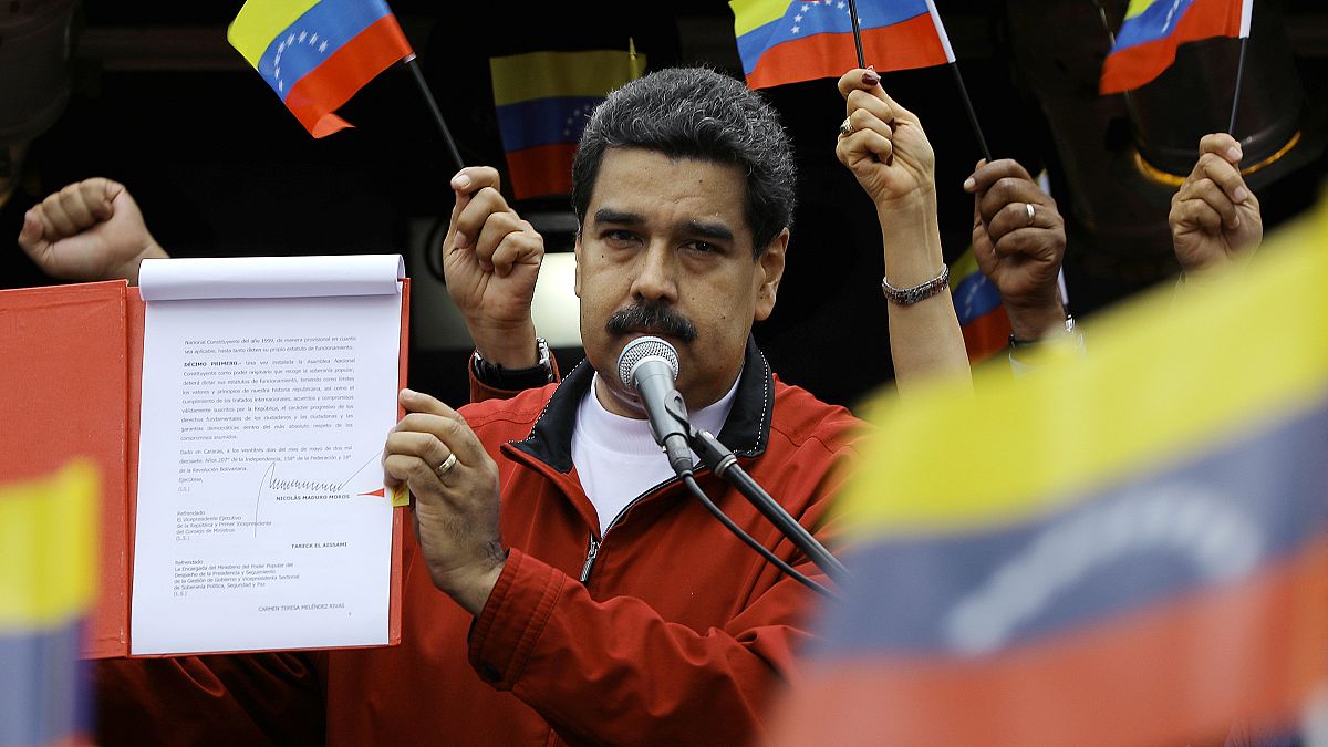 Maduro pushes ahead with his 'constituent' congress