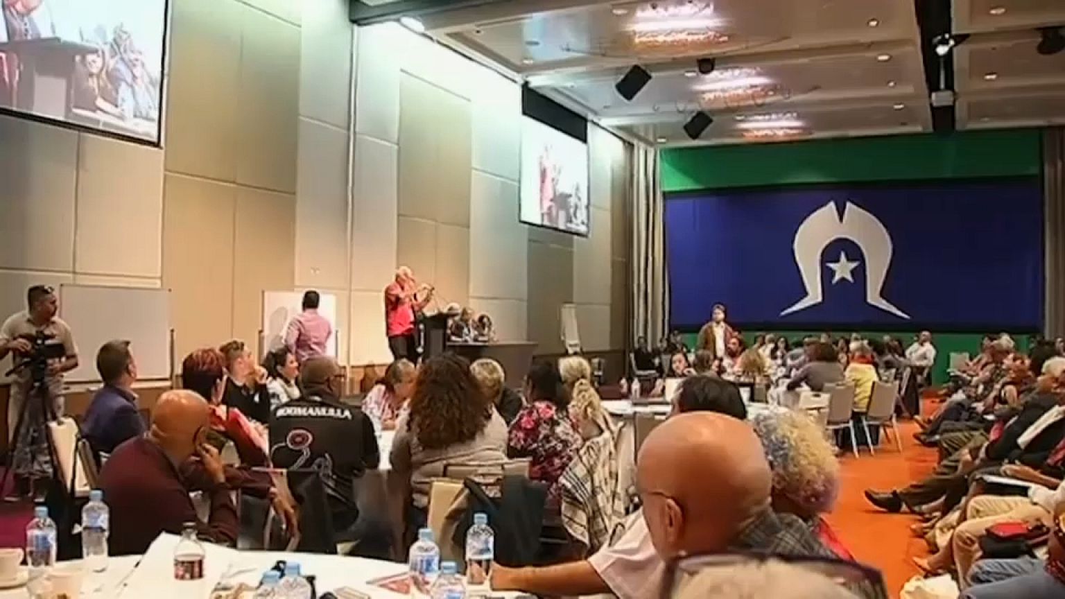 قمة تاريخية لشيوخ سكان استراليا الأصليين لبحث الاعتراف بهم في الدستور