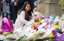 Manchester rinde homenaje a las víctimas del atentado
