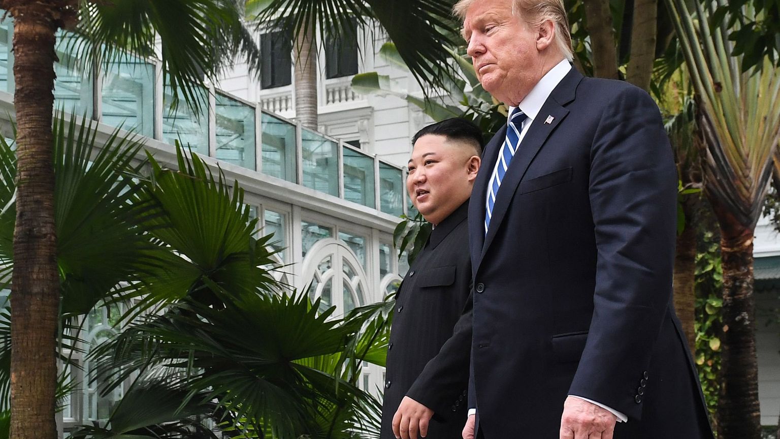 Image: Kim Jong Un and Donald Trump in Hanoi, Vietnam