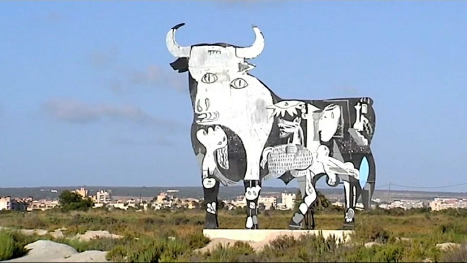 SAM3 rinde homenaje al Guernica de Picasso