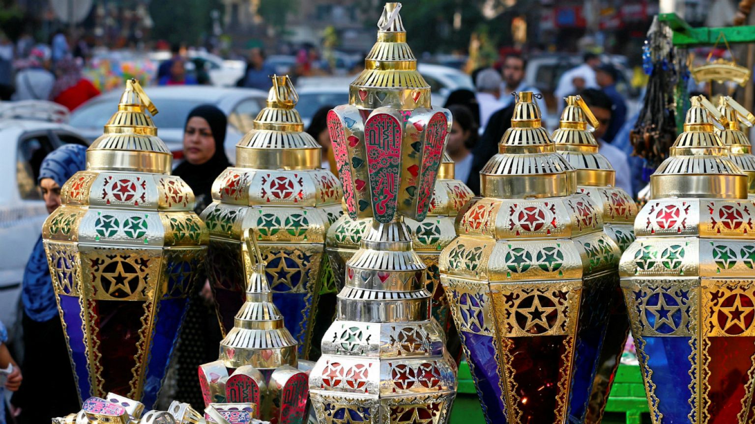 عدد من الدول العربية تعلن السبت أول أيام رمضان والبقية تنتظر المزيد من التحري