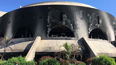 La Chine va réhabiliter le Parlement incendié du Gabon