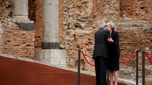 May llama a la unidad frente al terrorismo May llama a la unidad frente al terrorismo