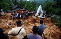 Már közel 100 halálos áldozata van a Srí Lanka-i áradásoknak