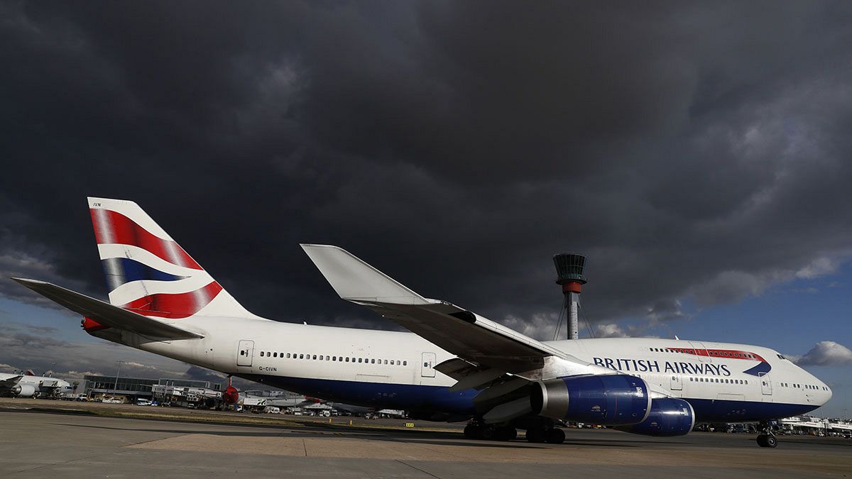 British Airways cancela todos os voos de Heathrow e Gatwick