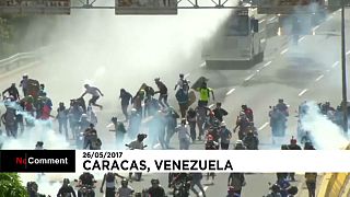 درگیری پلیس با مخالفان دولت در ونزوئلا