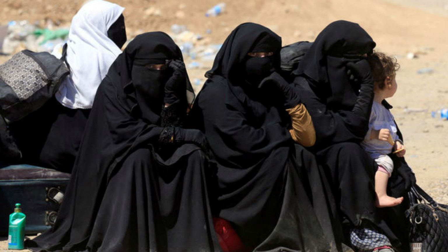 بعد فرنسا و ألمانيا و النمسا الموصل تحظر النقاب