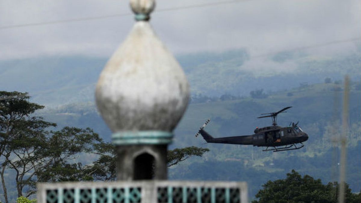 استمرار المواجهات بين الجيش الفليبيني و مسلحين اسلاميين في مراوي