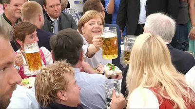 Angela Merkel: l'Europa dovrà fare da sola