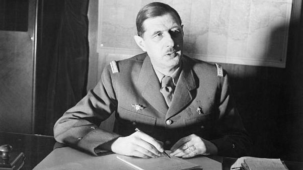 پلیس فرانسه در جستجوی دو مظنونی است که به آرامگاه شارل دو گل آسیب زدند پلیس فرانسه در جستجوی دو مظنونی است که به آرامگاه شارل دو گل آسیب زدند