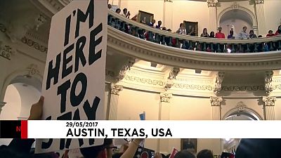 Акция протеста в Палате представителей Техаса