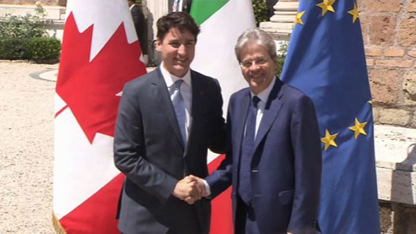 Gentiloni: sì a più Europa Gentiloni: sì a più Europa