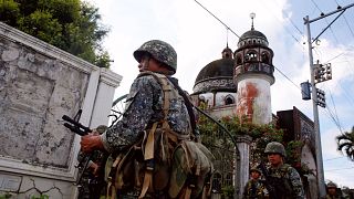 На Филиппинах армия наступает на позиции джихадистов