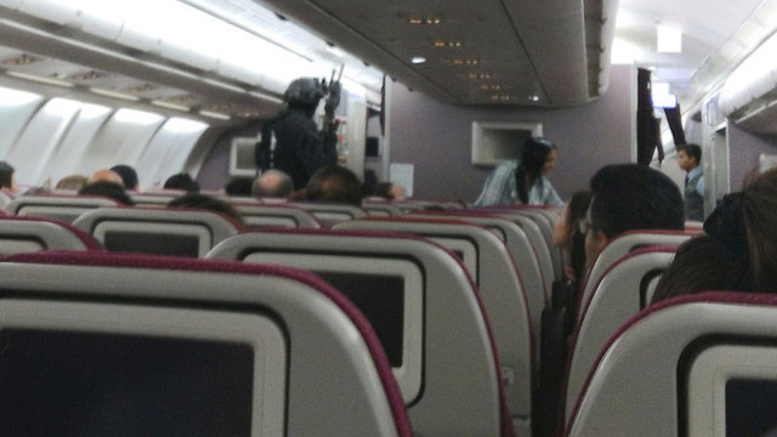 الاخلال بالنظام يجبر طائرة ماليزية على العودة إلى ملبورن