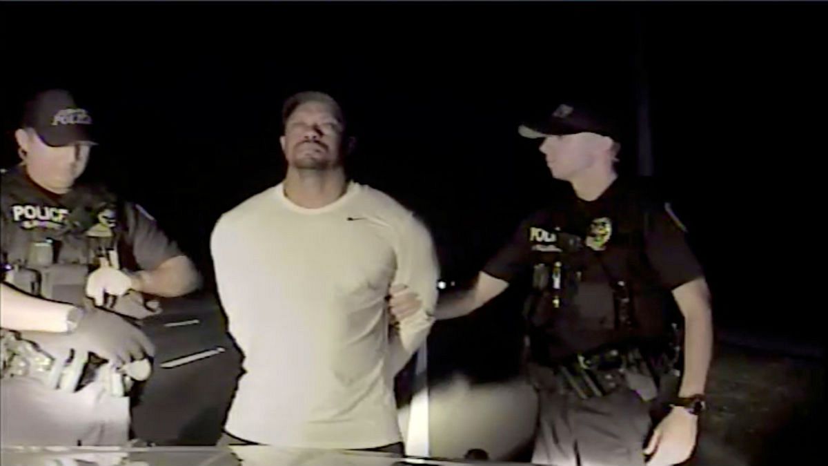 La police diffuse la vidéo de l'arrestation de Tiger Woods