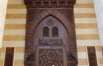 الاعدام شنقا لمغتصب طفلة "البامبرز"