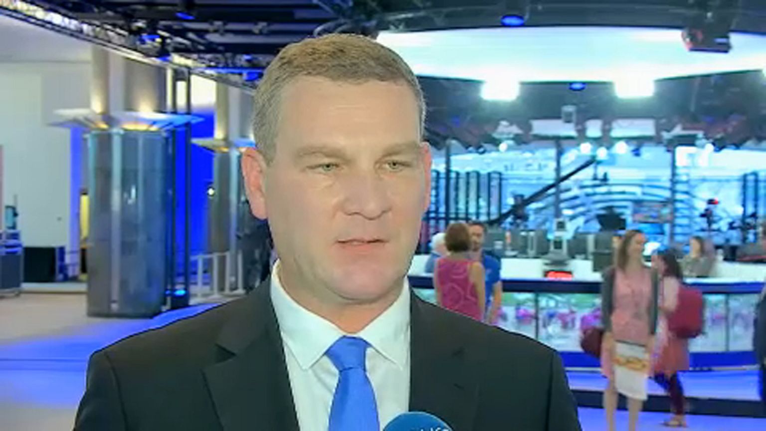 Brüsszelben járt az MSZP kormányfő-jelöltje