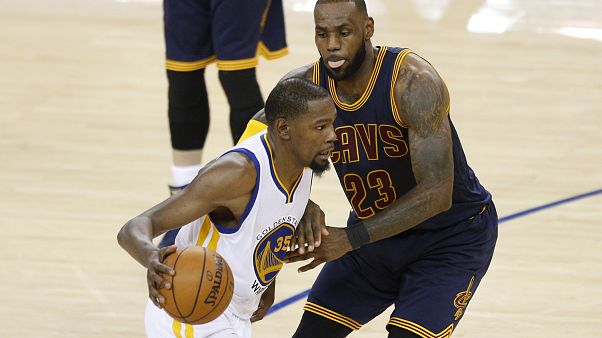 Kevin Durant leads Warriors to NBA Finals Game 1 win Kevin Durant leads Warriors to NBA Finals Game 1 win