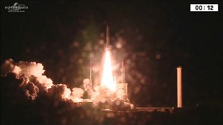 Ariane-Rakete bringt europäischen Satelliten ins All