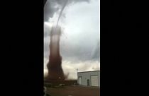 بالفيديو: بداية تشكل إعصار في المكسيك