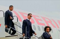 Real and Juve touch down in Cardiff for Champions League final