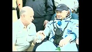 رائدا فضاء روسي وفرنسي  يعودان إلى الأرض