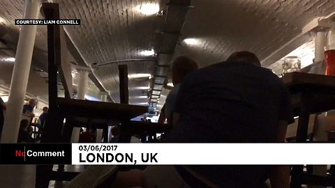 "Auf den Boden!" - Evakuierung einer Londoner Bar nach dem Angriff