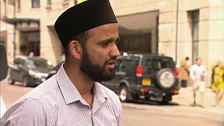 إمام بريطاني يندد بهجوم لندن ويقول للمتطرفين:"الإسلام لا يساند أعمالكم الجبانة "
