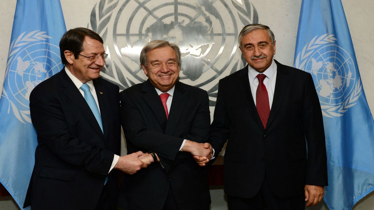 Kıbrıs müzakereleri yeniden başlıyor
