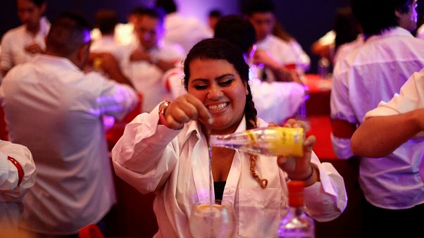 Messico, battuto il record del mondo di Gin tonic Messico, battuto il record del mondo di Gin tonic