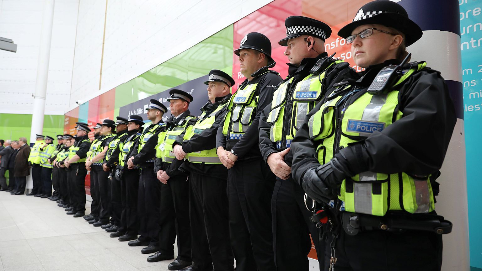 London Mayor leads minute's silence for terror victims